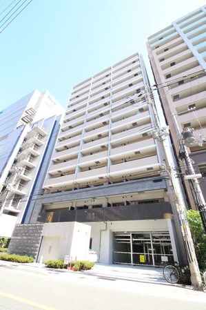 S-RESIDENCE江坂の物件外観写真